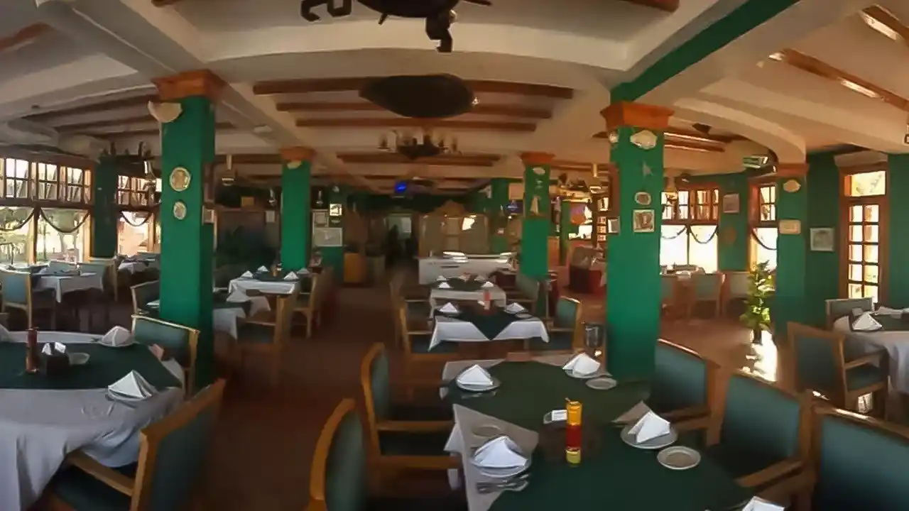 الفندق دوم مارينا - العين السخنة